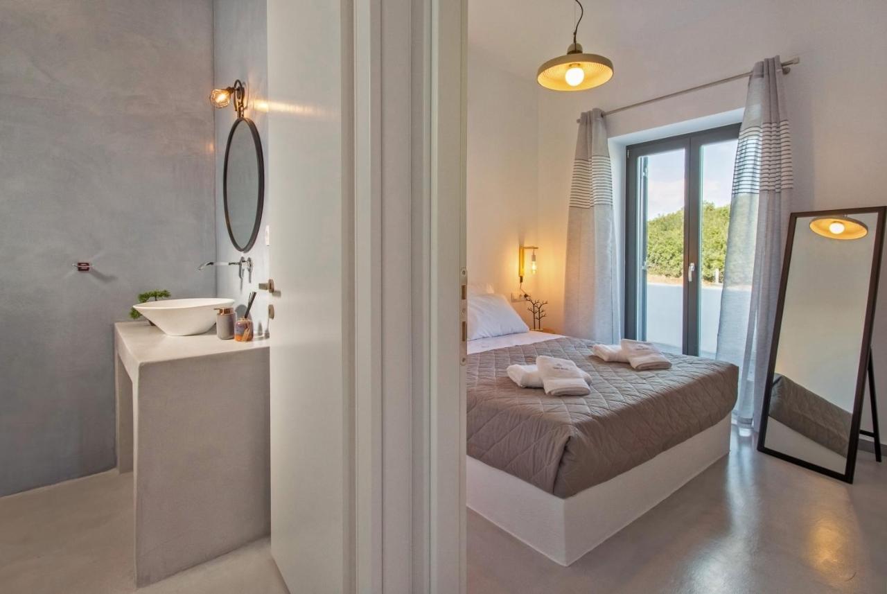 Vastblue Of Paros Aparthotel Ambelas Ngoại thất bức ảnh