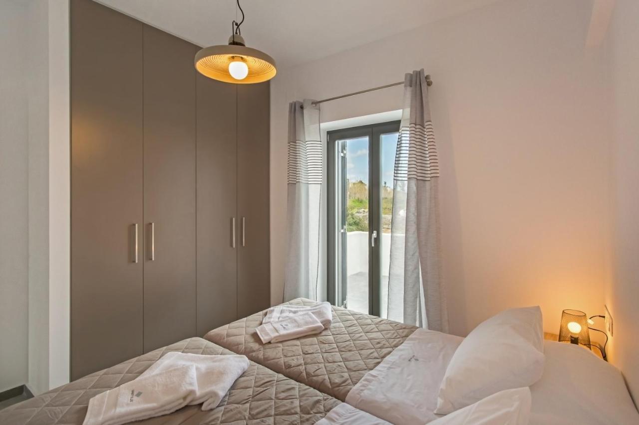 Vastblue Of Paros Aparthotel Ambelas Ngoại thất bức ảnh